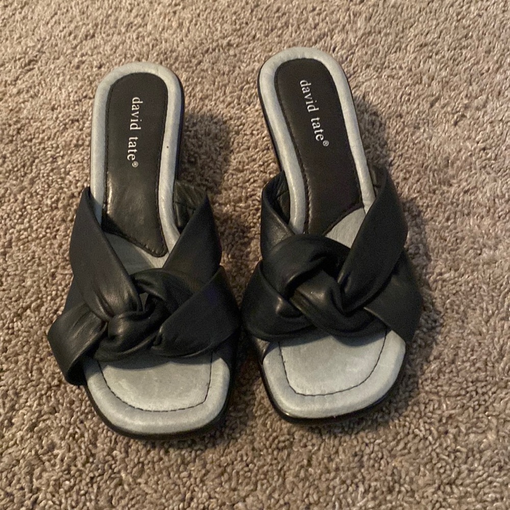 BRAND NEW David Tate Black Sandals - Black - Size 7.5 WW